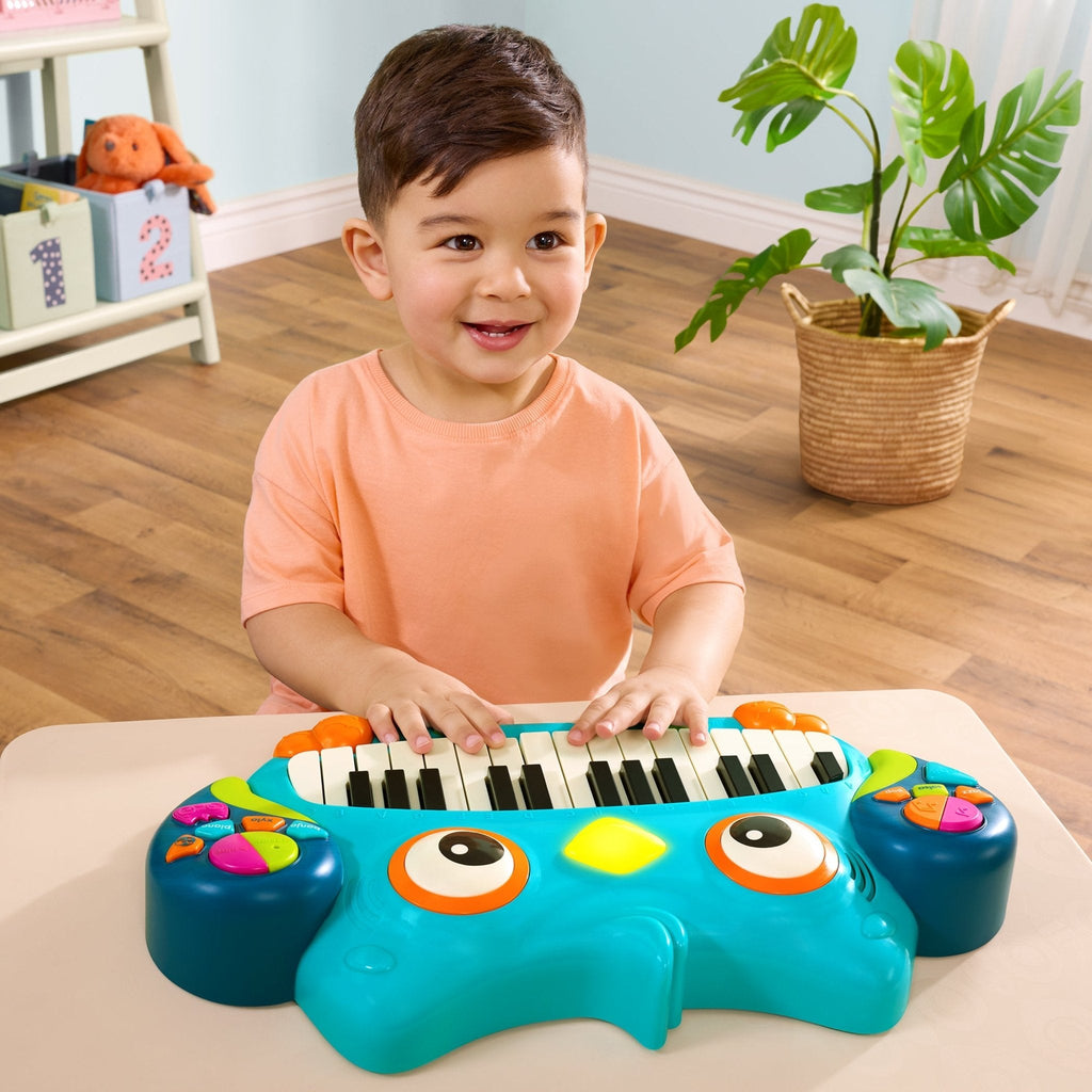Hoo-sical Owl Keyboard